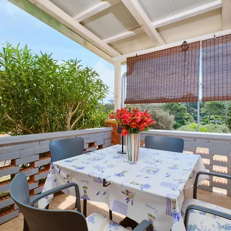 Dom wakacyjny Cozy Punta Križa